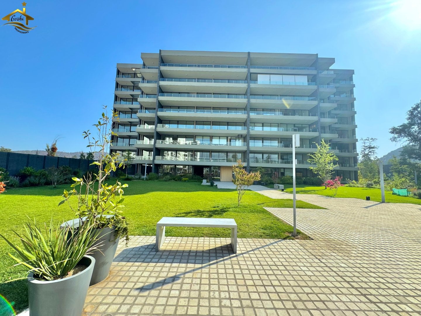 Departamento en Av. El Rodeo